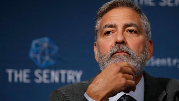 George Clooney: "Bringe meinen Kindern gern schreckliche Sachen bei"