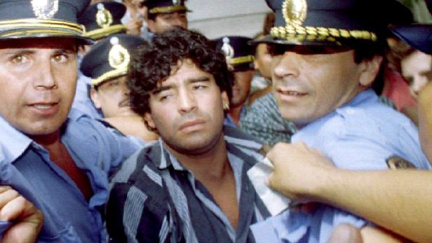 "Fühle mich nicht wohl": Wie Maradona sich und seine Familien zerstörte