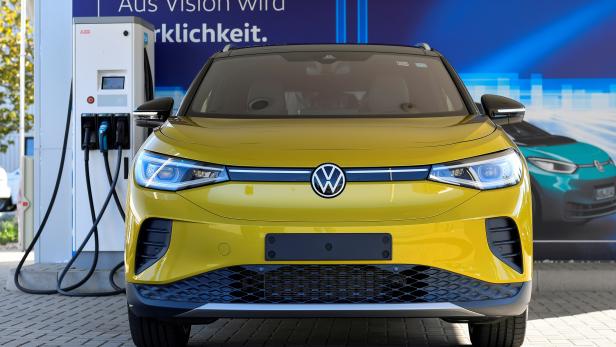 FILE PHOTO: VW shows electric SUV 'ID 4' during a photo workshop