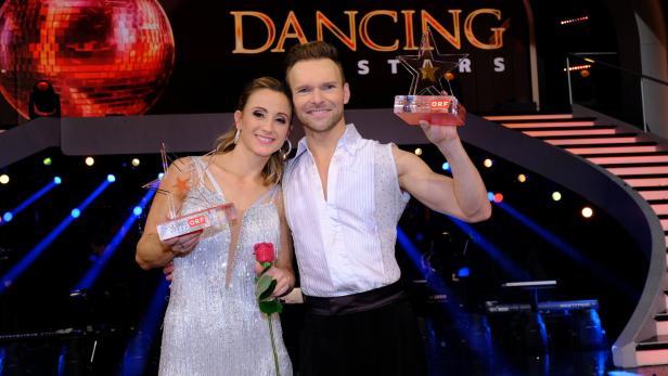 Freude pur bei Michi Kirchgasser und Vadim Garbuzov: Sie wurden die Dancing Stars 2020
