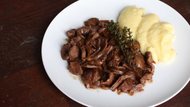 G'schnetzeltes Reh mit Polenta