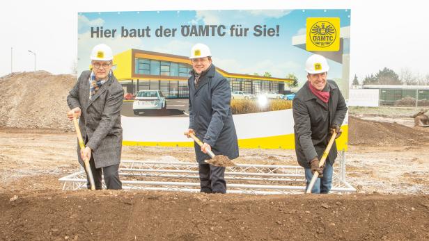 Neue Zentralen für Strabag und ÖAMTC in St. Pölten