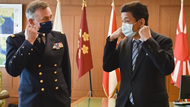 Japan plant für Mai erstes Manöver mit USA und Frankreich
