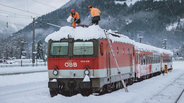 Schneefall ist am Arbeitsplatz keine Ausrede für Verspätung