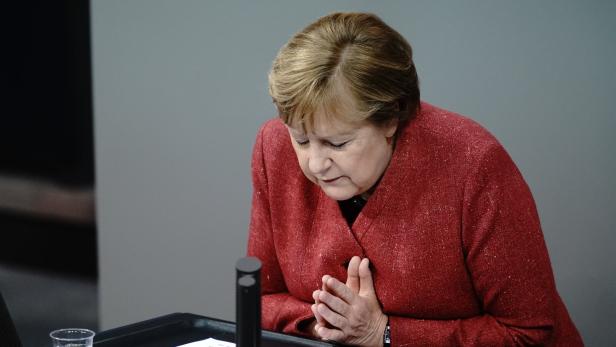 Oma und Opa schützen: Merkels dramatischer Corona-Appell