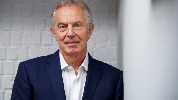 FILES-BRITAIN-ENTERTAINMENT-POLITICS-BLAIR FILES-BRITAIN-ENTERTAINMENT-POLITICS-BLAIR