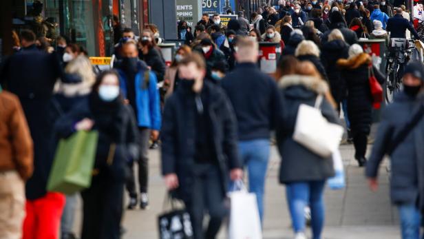 Deutschland: Last-minute-Shopping vor Lockdown