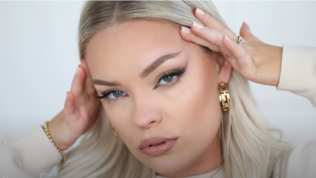 "Fox Eyes": Darum ist der Beauty-Trend so problematisch