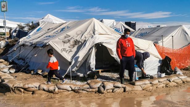 Nach wie vor untragbare Zustände für Flüchtlinge auf Lesbos