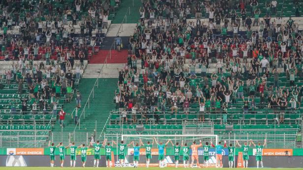 Erinnerung: Rapid feierte Saisonsiege vor 10.000 Fans wie vor 0. Voll war das Stadion zuletzt im Februar 2020