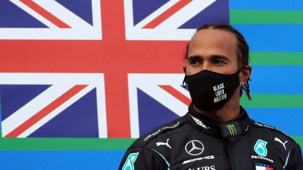 Noch immer ohne Vertrag: Hat sich Lewis Hamilton verpokert?