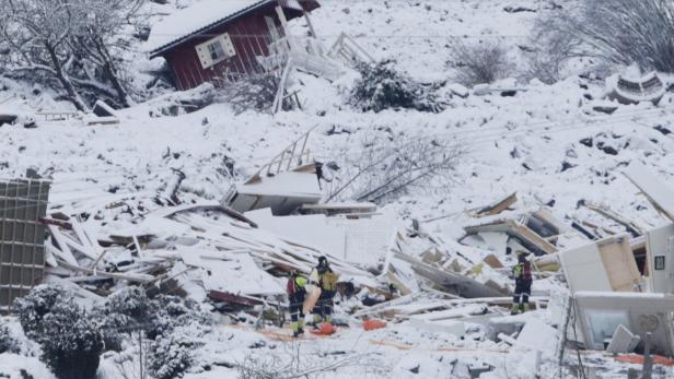 Noch zahlreiche Vermisste: Leiche nach Erdrutsch in Norwegen gefunden