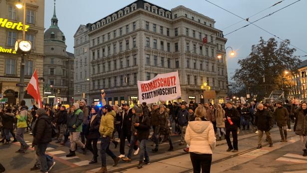 Zwei Anti-Corona-Demos in der Wiener Innenstadt führten zu Anzeigen