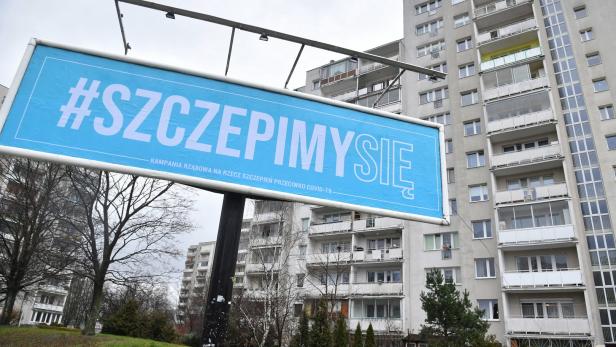 Polnische Prominente erhielten Impfung vor Zielgruppe
