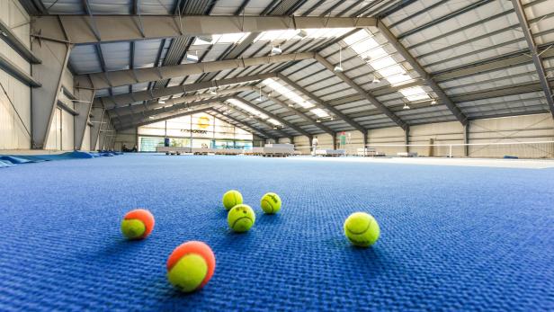 Corona-Lockdown: Neue Plattform fordert Öffnung der Tennishallen