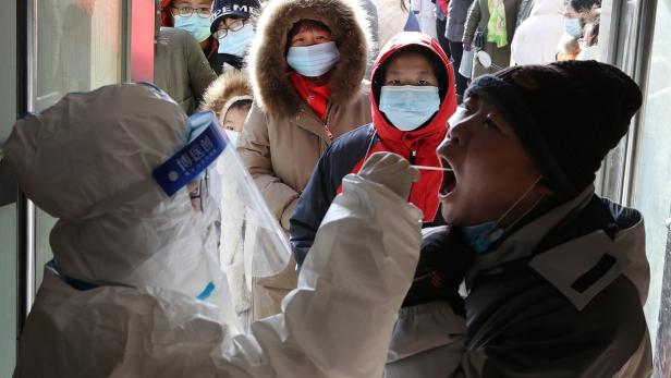 Größter Virus-Ausbruch seit Monaten: China riegelt Millionenstädte ab