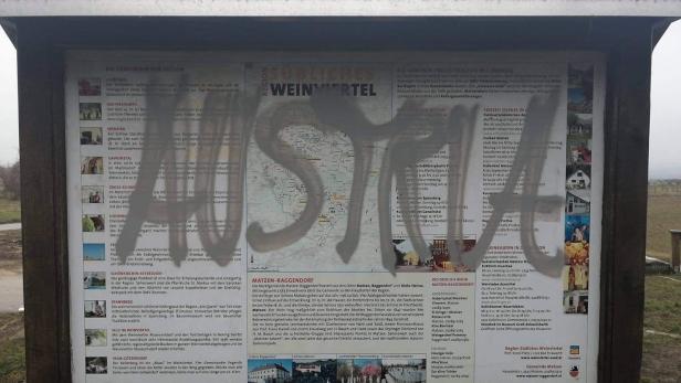 Zerstörungswut in NÖ: Vandalismus durch Austria-Fans vermutet