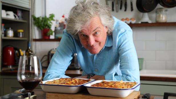 James May kocht: Die Rache der Hühnersuppe