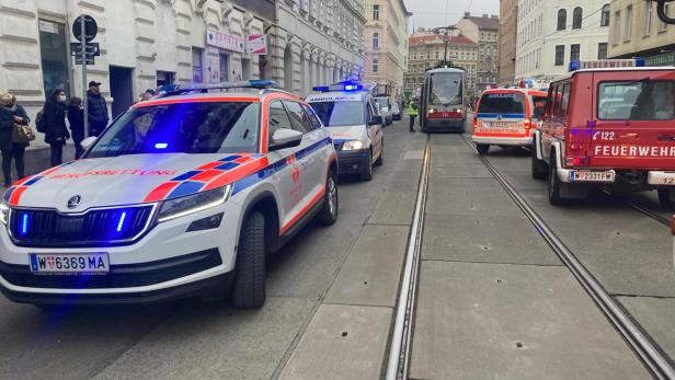 Deckeneinsturz in Wien-Brigittenau: zwei Personen verletzt