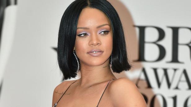 Rihanna feierte mal wieder im Strip-Lokal.