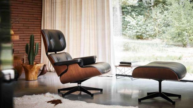 Eames-Lounge-Chair-00-1024x576
