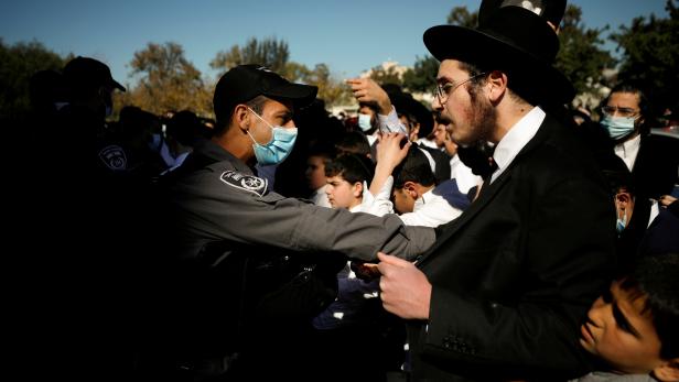 Ultra-Orthodox Jews protest over COVID-19 restrictions in Ashdod