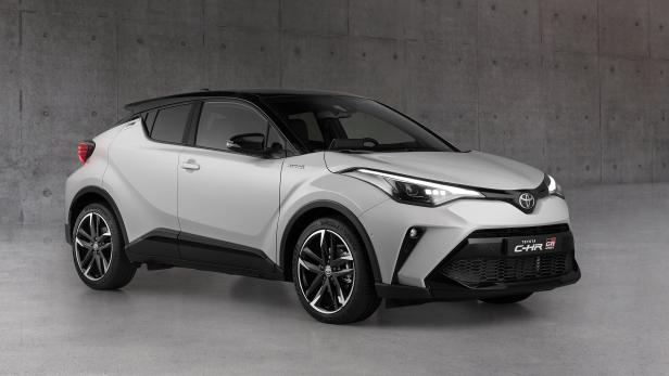 69575-toyota-c-hr-gr-sport-statisch-chr-23.jpg