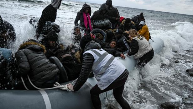 FILES-GREECE-IMMIGRATION-REFUGEE-NGO-HEALTH-RIGHTS