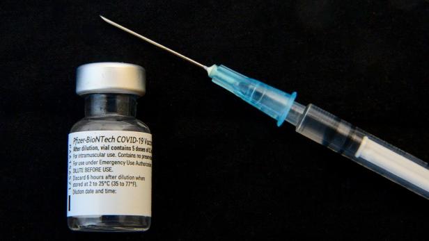 Biontech-Impfstoff schützt etwas weniger vor Südafrika-Mutation