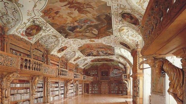Kloster Waldsassen: "Wir haben die schönste Bibliothek der Welt"
