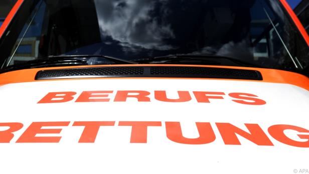 Die Wiener Berufsrettung versorgte die Bewohner eines evakuierten Hauses