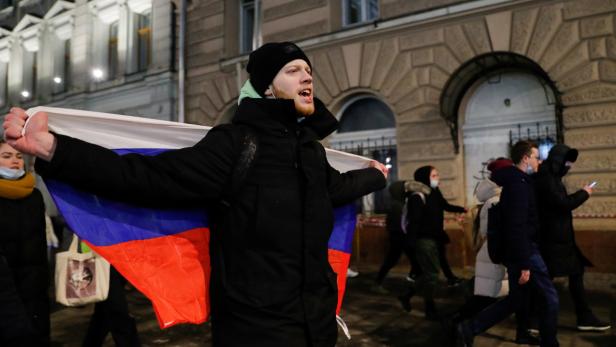 Proteste nach der Verurteilung Nawalnys