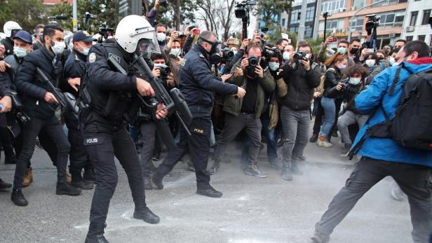 Studentenprotest in der Türkei weiten sich aus