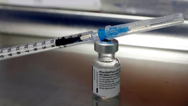 ISRAEL-HEALTH-VIRUS-VACCINES