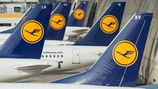 Lufthansa Pilotenstreik - Frankfurt Lufthansa will halbe Milliarde einsparen
