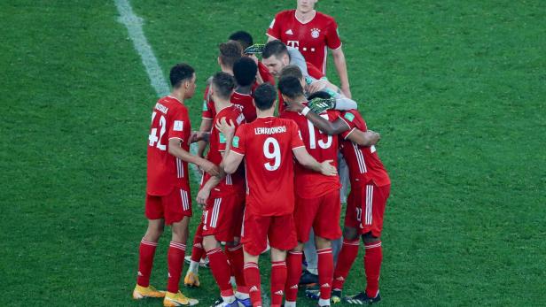 Fußball: Bayern krönten Top-Saison mit dem sechstem Titel