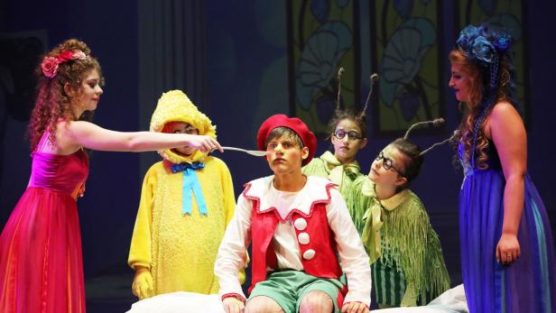 Szenenfotos aus "Pinocchio Superstar