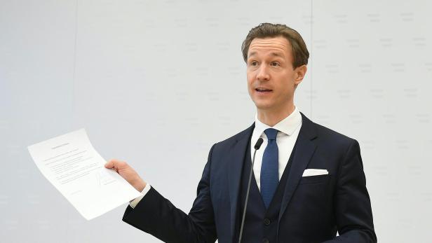 Eidesstattliche Erklärung Blümels: Keine Spendengelder an ÖVP-nahe Vereine