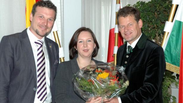 Ein Bild aus besseren Zeiten. Christian Scheider (r.), Claudia Koroschetz und Wolfgang Germ kommen unter Druck.