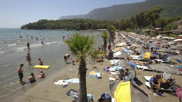 5.000 Österreicher machen Strandurlaub im Ausnahmezustand