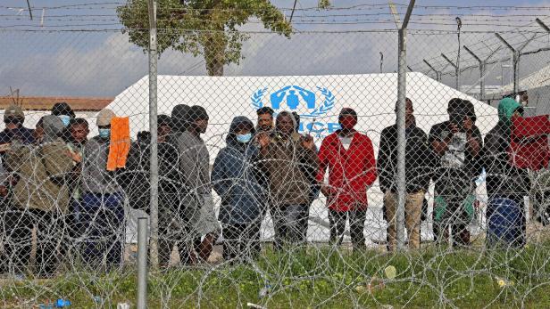 Zahl der Asylanträge in der EU massiv gesunken