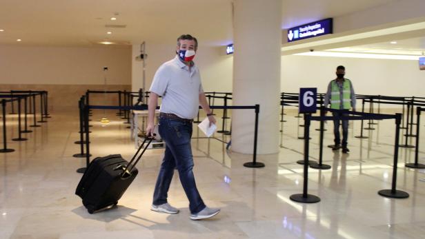 Ted Cruz am Mittwoch bei seiner Ankunft in Cancún