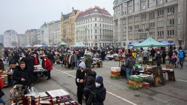 Naschmarkt-Flohmarkt: Die Tandler sind wieder da