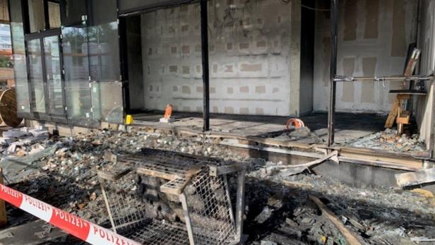 Feuer-Anschlag auf FH St. Pölten geklärt: Vier Täter ausgeforscht