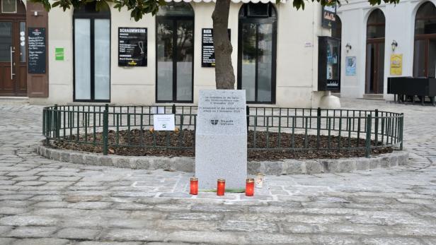 Gedenkstein erinnert an die Opfer.