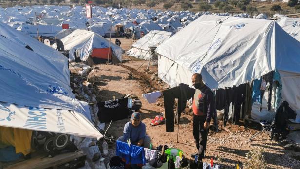 Flüchtlingshelferin: EU-Berichte über Lager auf Lesbos „entsprechen nicht der Realität“