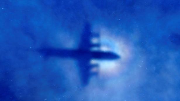 Eine Orion der neuseeländischen Luftwaffe während der Suchaktion nach MH370