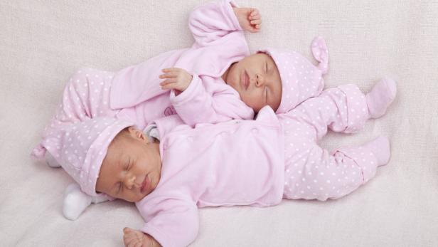 Warum weltweit immer mehr Zwillinge zur Welt kommen