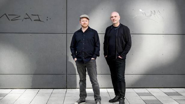 Kulturmacher und nun auch Vereinsmanager Peter Hofmayer (li.) und Alois Aichberger