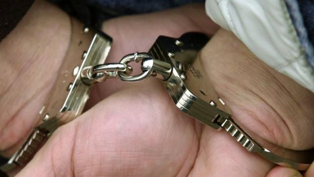 Verfolgung und sexuelle Nötigung: 24-Jähriger wurde festgenommen